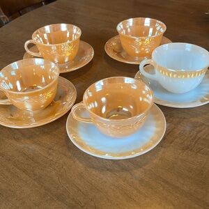 Vintage Fire‎ King Anchor Hocking Peach Luster Tea Cups Saucers Swirl